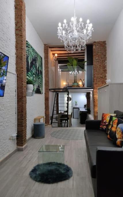 Hermoso Loft Centro Historico. マドリード エクステリア 写真