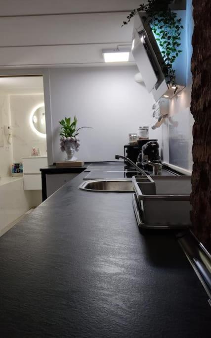 Hermoso Loft Centro Historico. マドリード エクステリア 写真